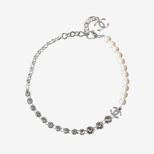 Chanel Pearl Crystal Strass CC Choker Necklace Silver